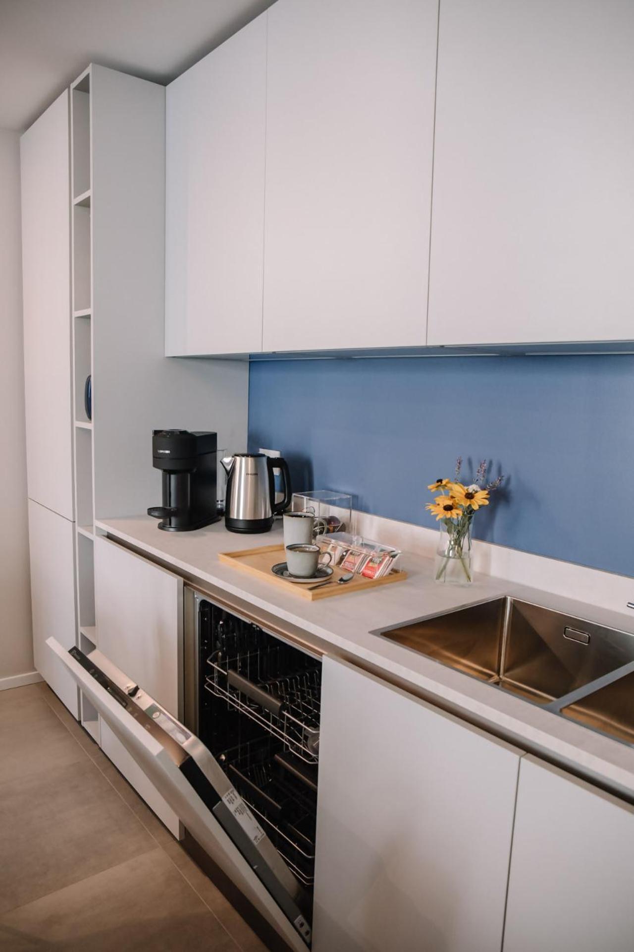 Elegant Beige Apartment - 5 Minutes From The Lake Комо Екстер'єр фото